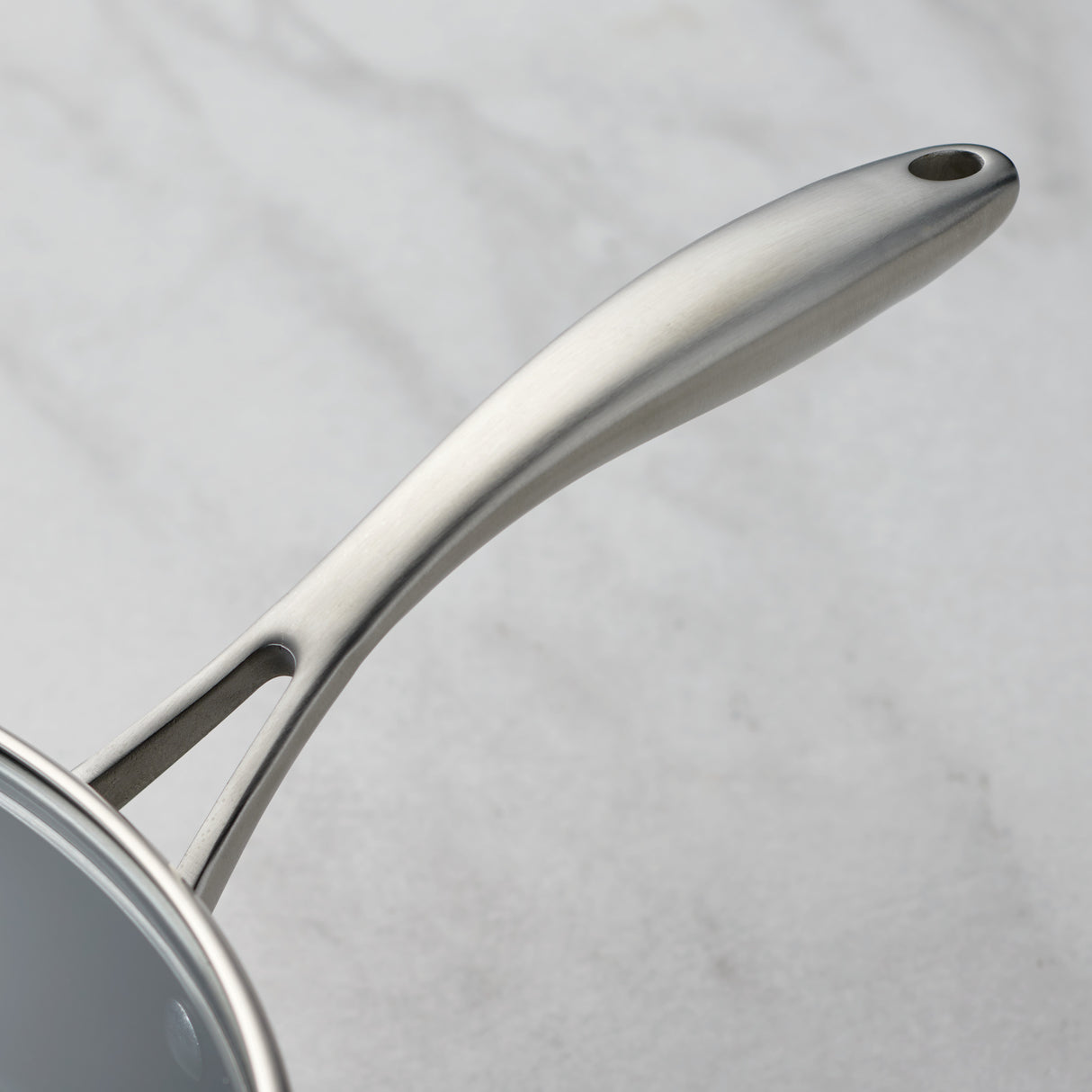 5.5 Quart Hard Anodized Aluminum Nonstick Covered Deep Saute Pan