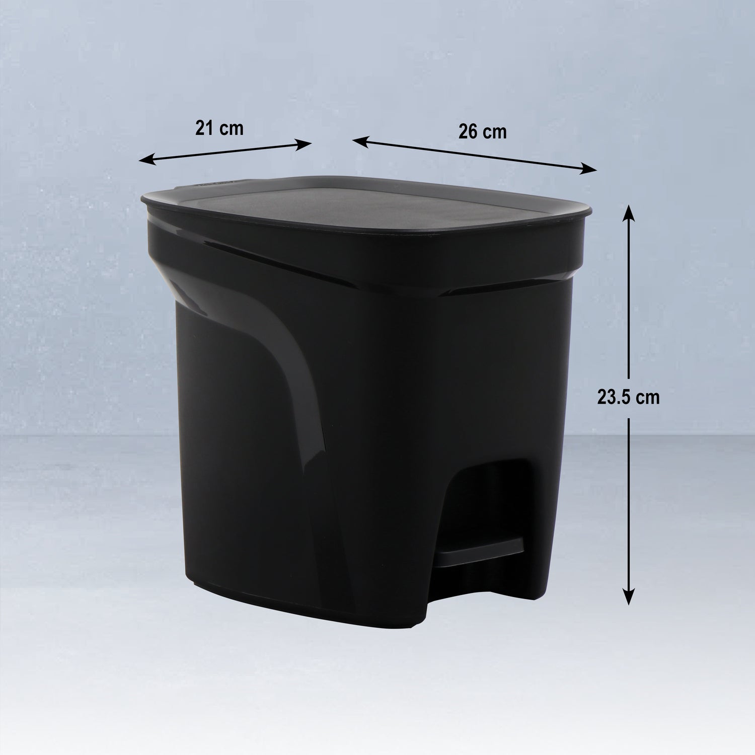 Plastic Trash Bin with Step Pedal