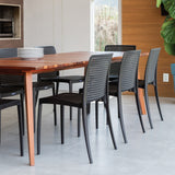 POLY CHAIR BLACK - 21.3" x 20.1" x 32.5"