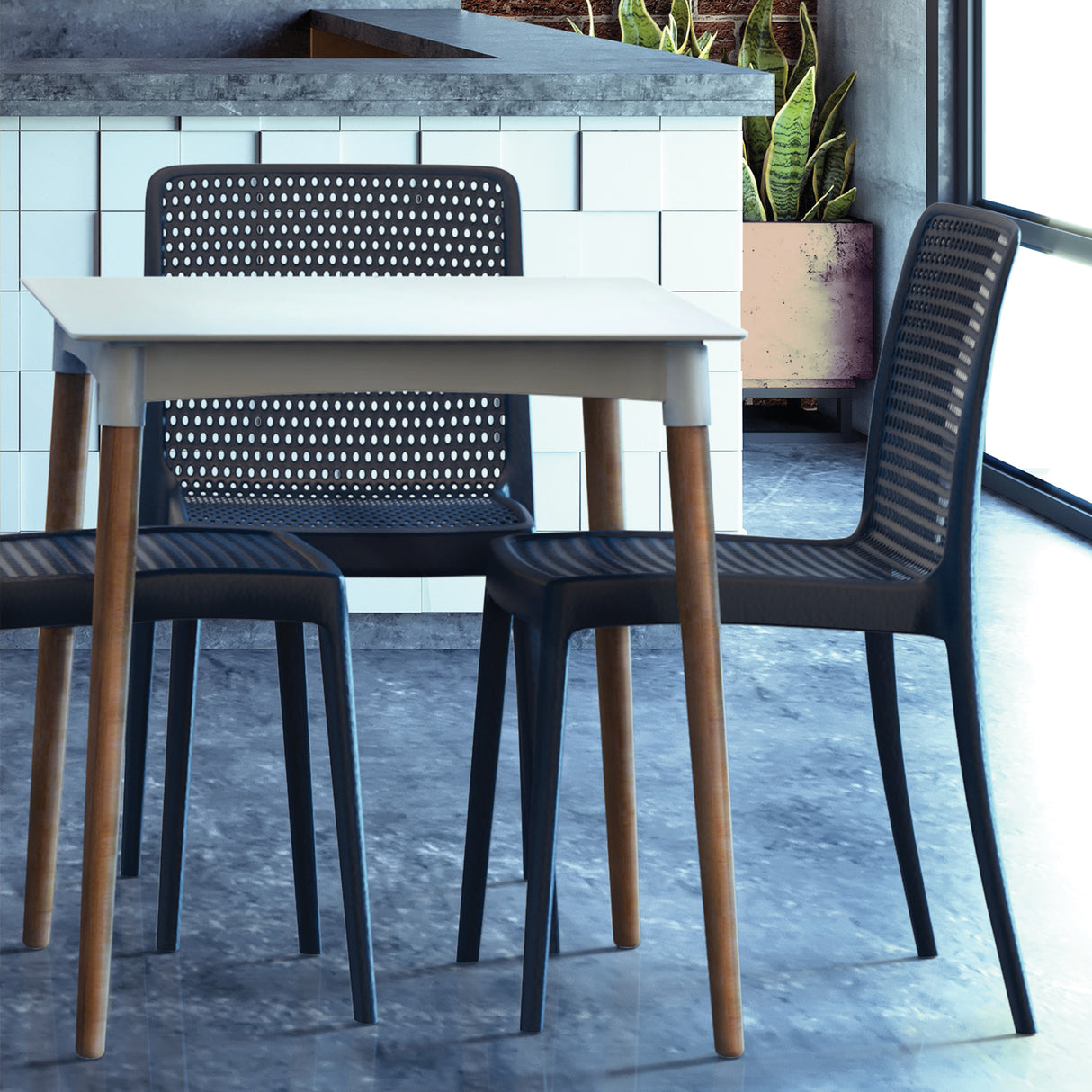 POLY CHAIR BLUE - 21.3" x 20.1" x 32.5"