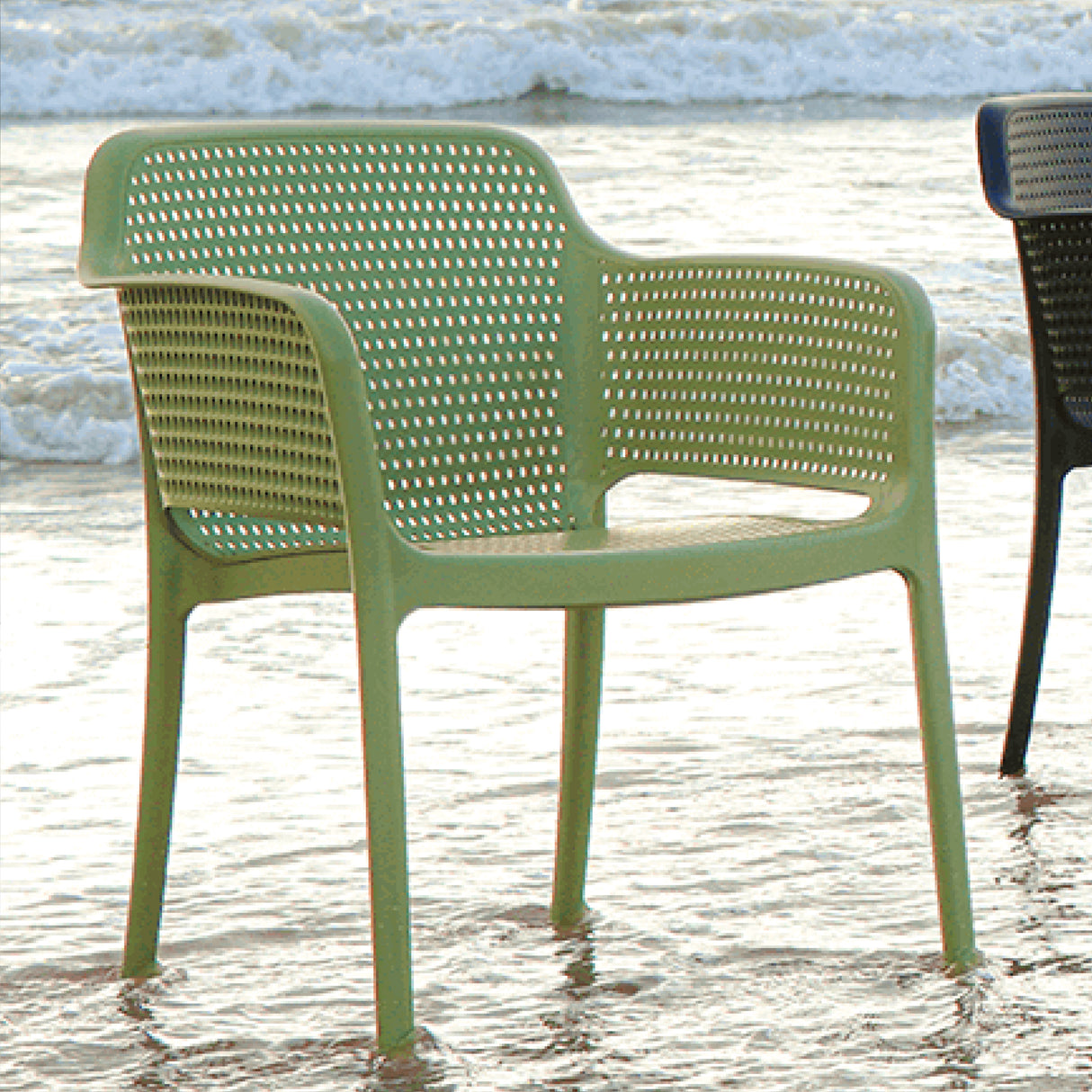 POLY ARMCHAIR OLIVE GREEN - 21.9" x 24" X 31.5"