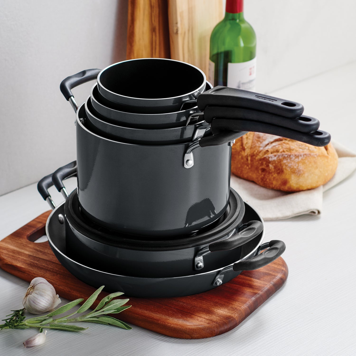 Nesting 11 Piece Nonstick Cookware Set