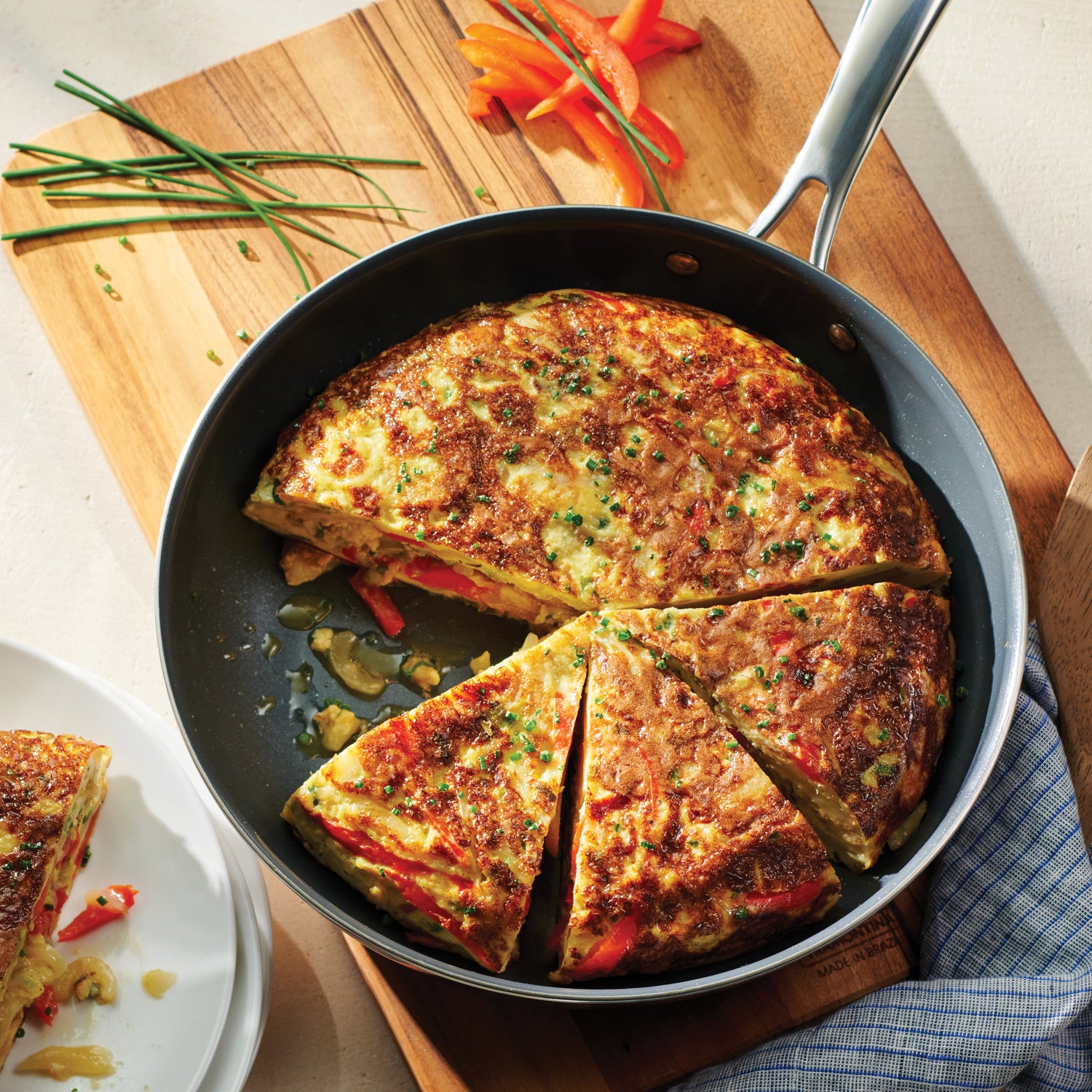 Tri-Ply Clad with Ceramic Interior Fry Pan