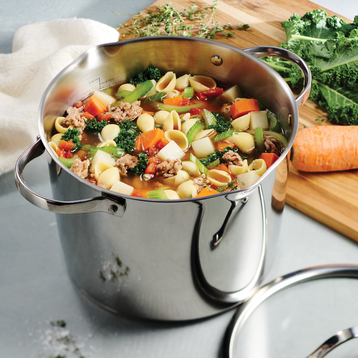 Tempo Tri-Ply Base 8 Quart Covered Stock Pot