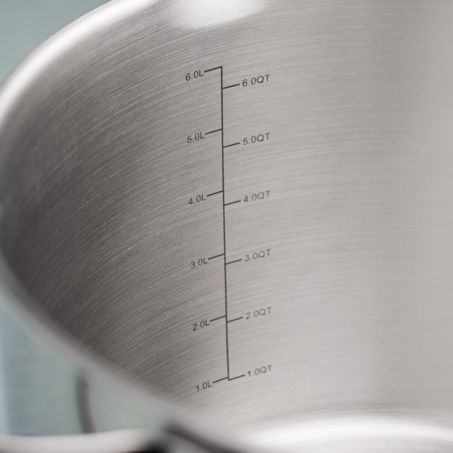 Tempo Tri-Ply Base 8 Quart Covered Stock Pot